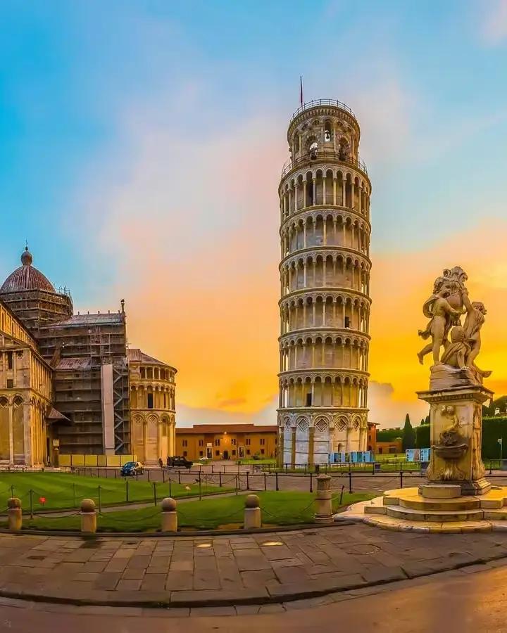Pisa: Die gekippte Ikone der Toskana