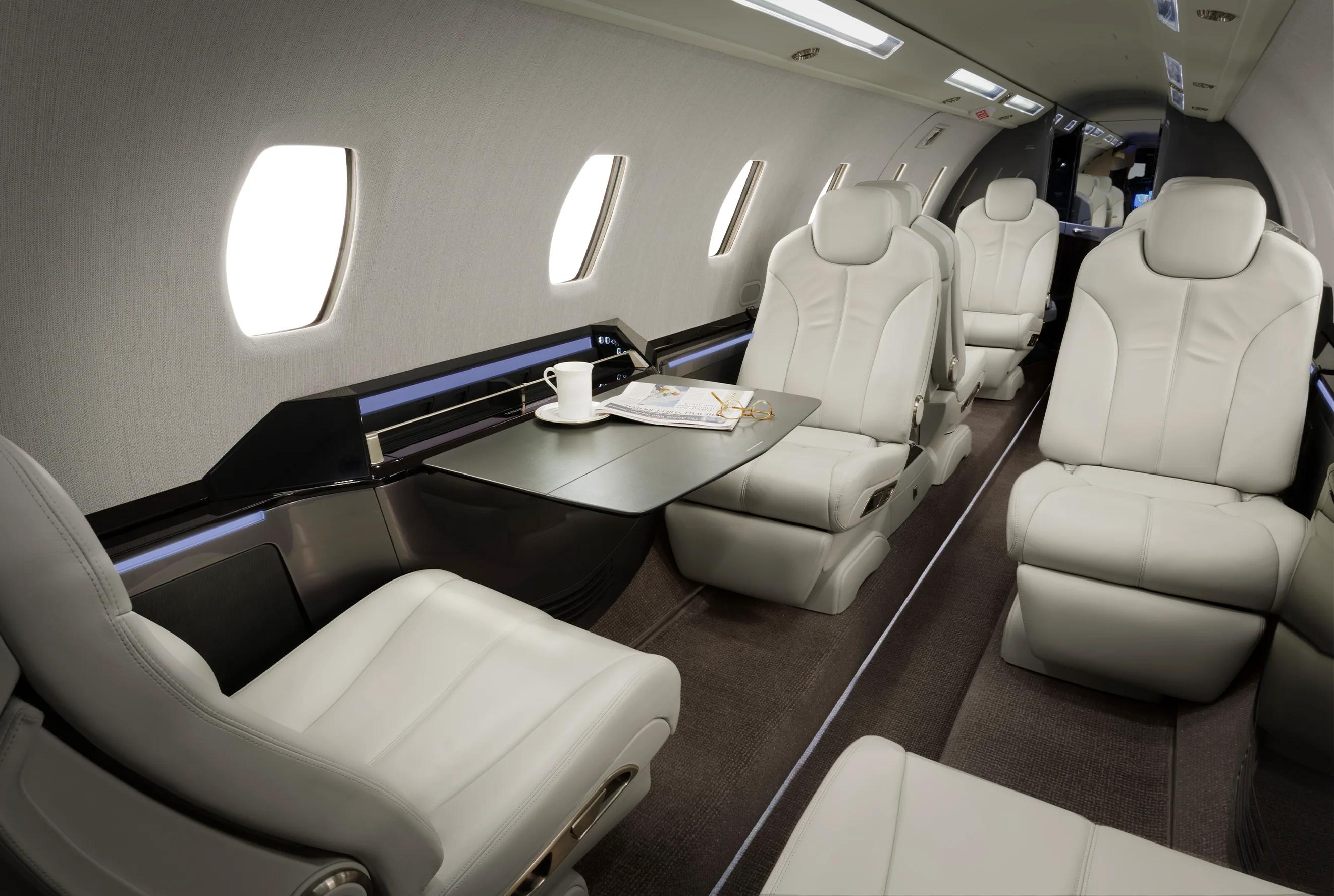 citation-x-interior-cabin