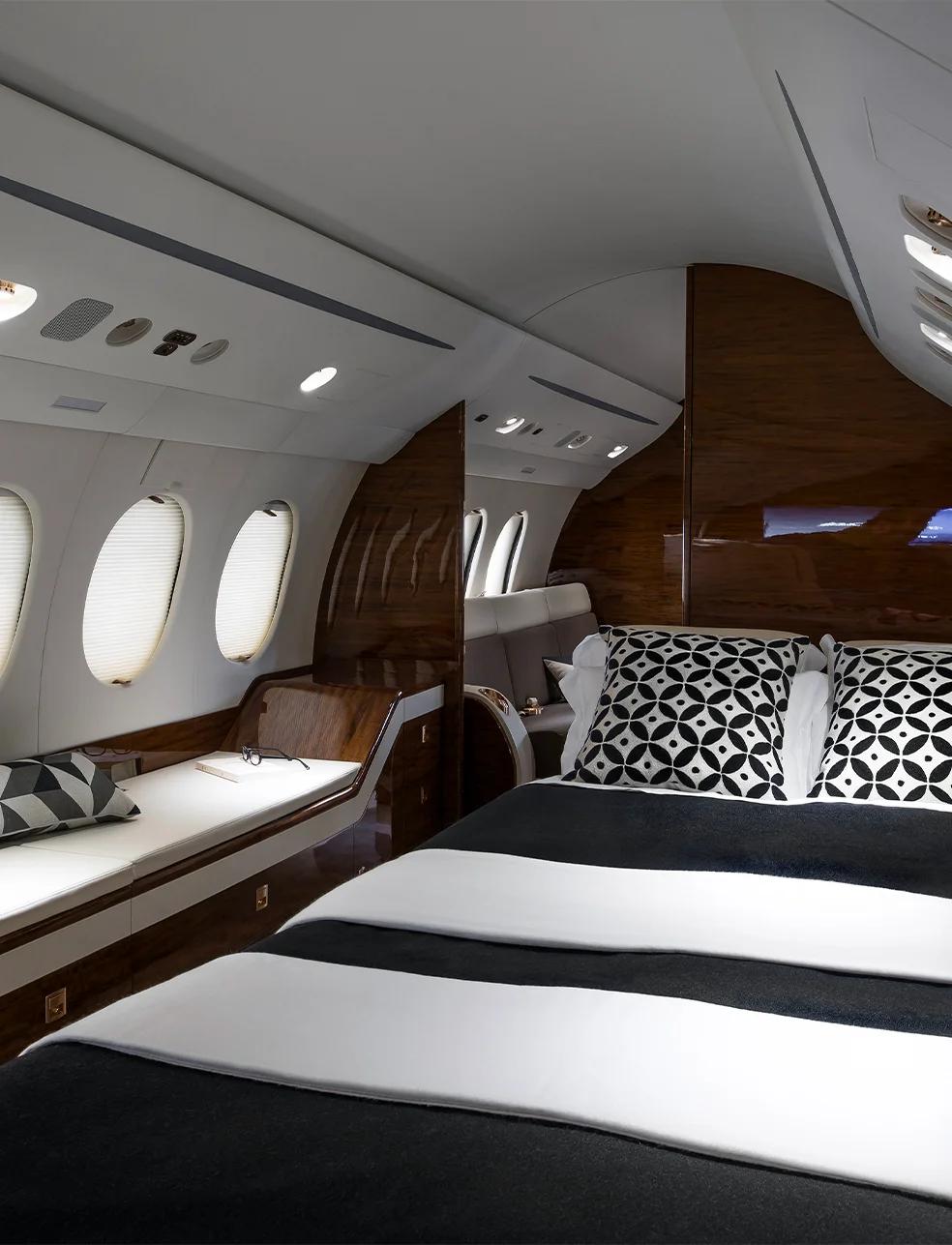 falcon-7x-bed