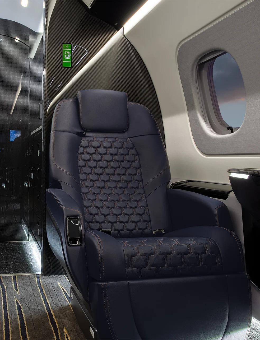 praetor-600-seat