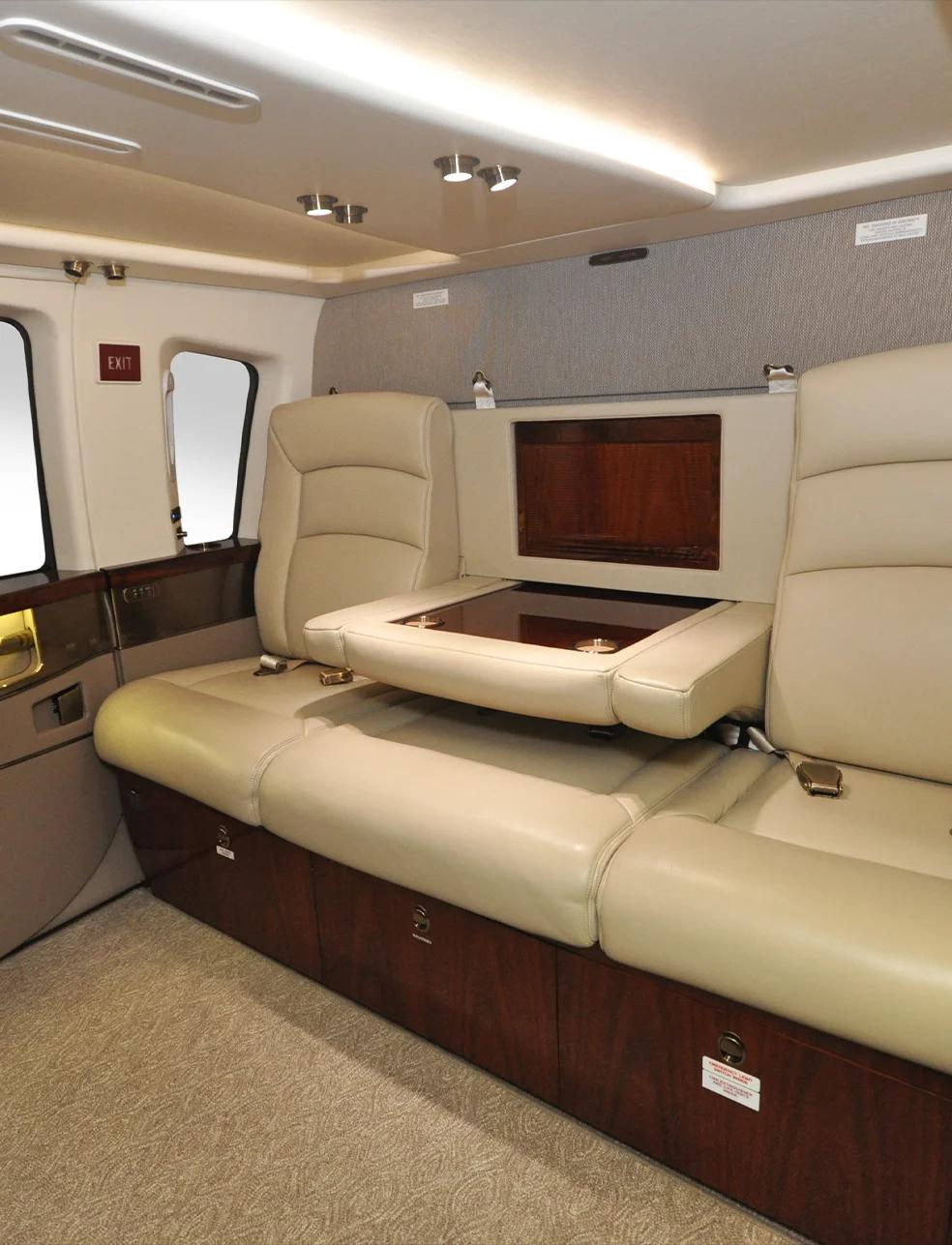 sikorsky-s-76-cabin