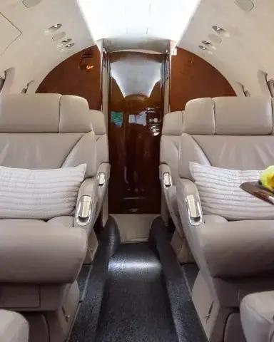 hawker-800xpi-resize