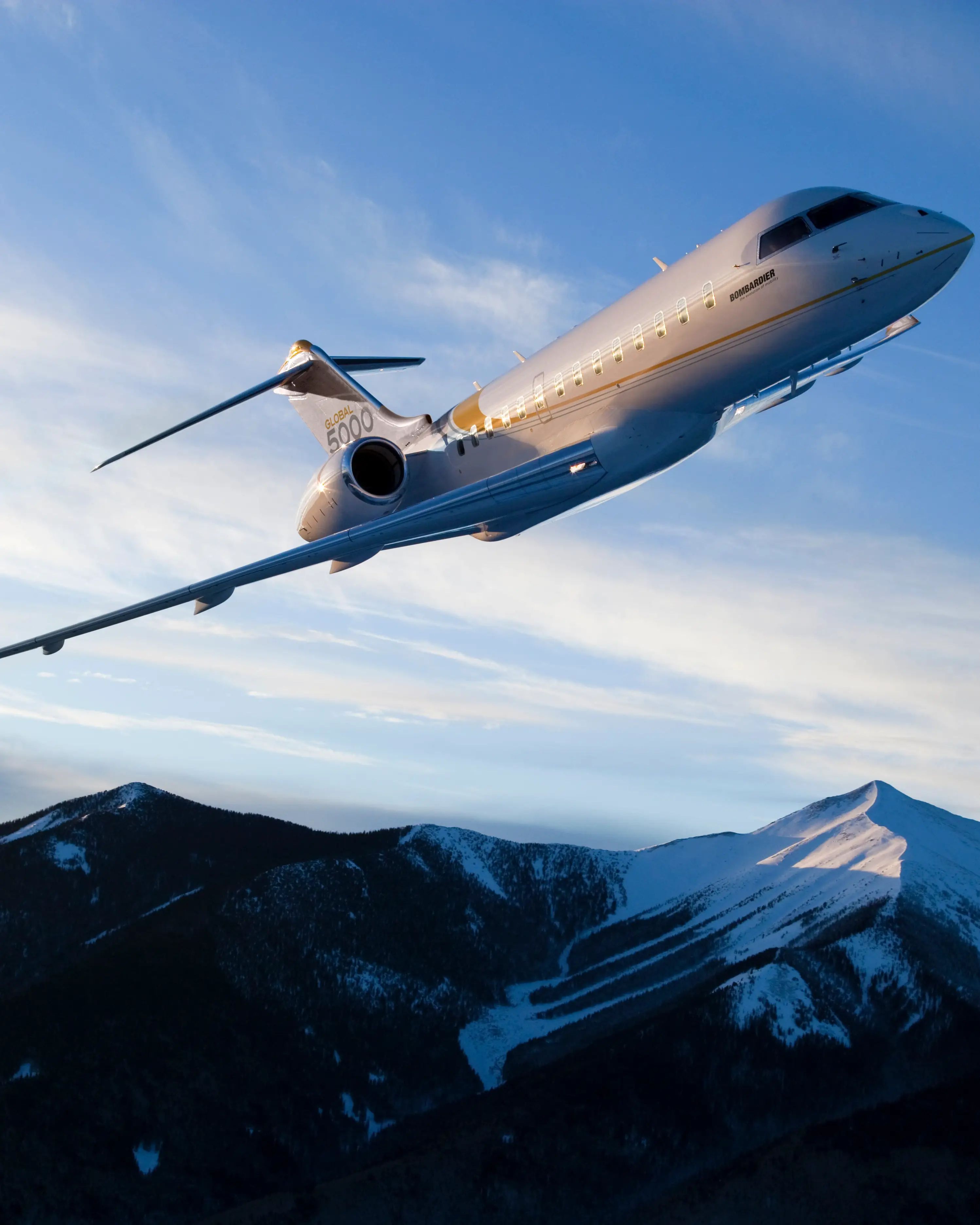global-5000-exterior-image