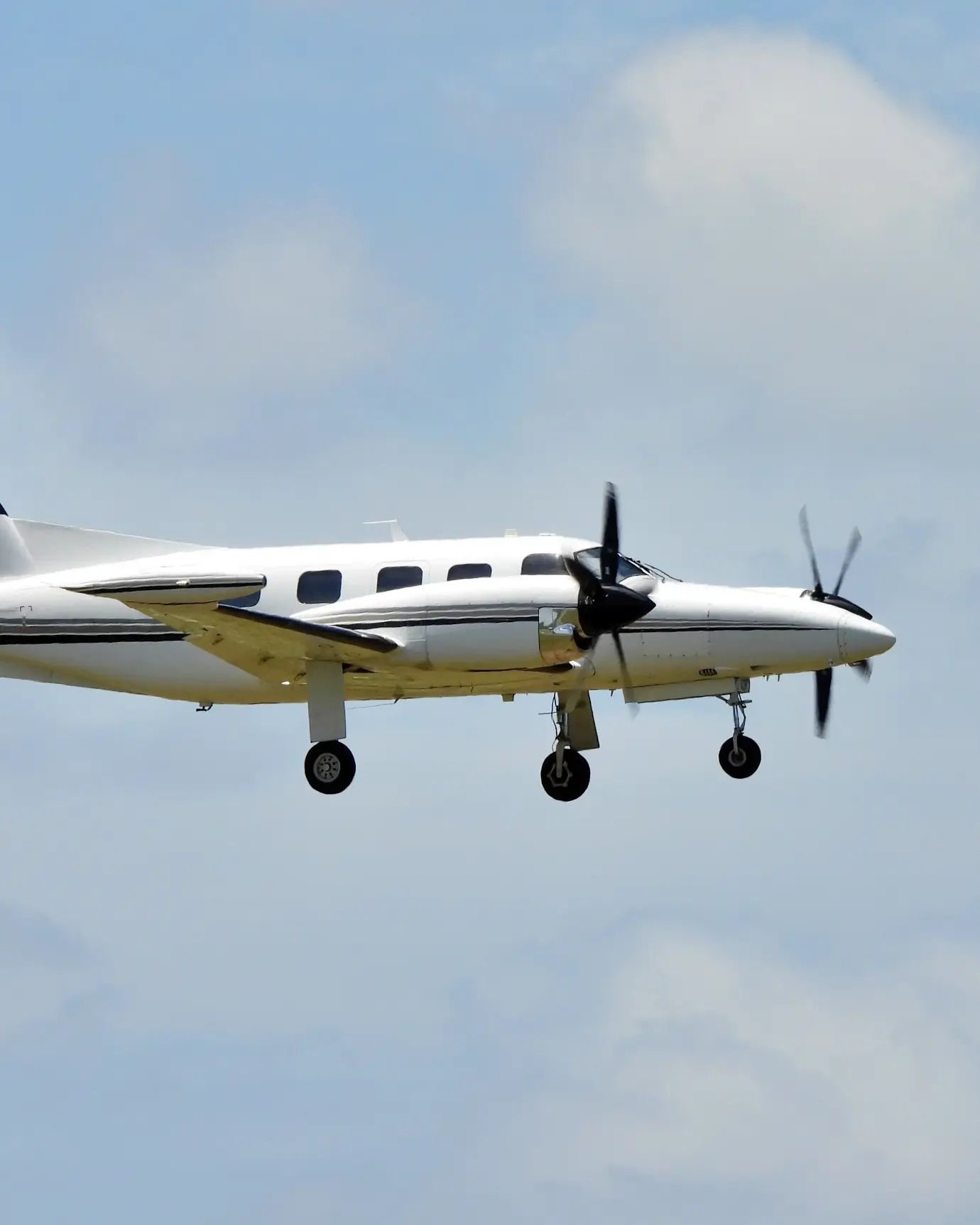 piper-pa-42-image