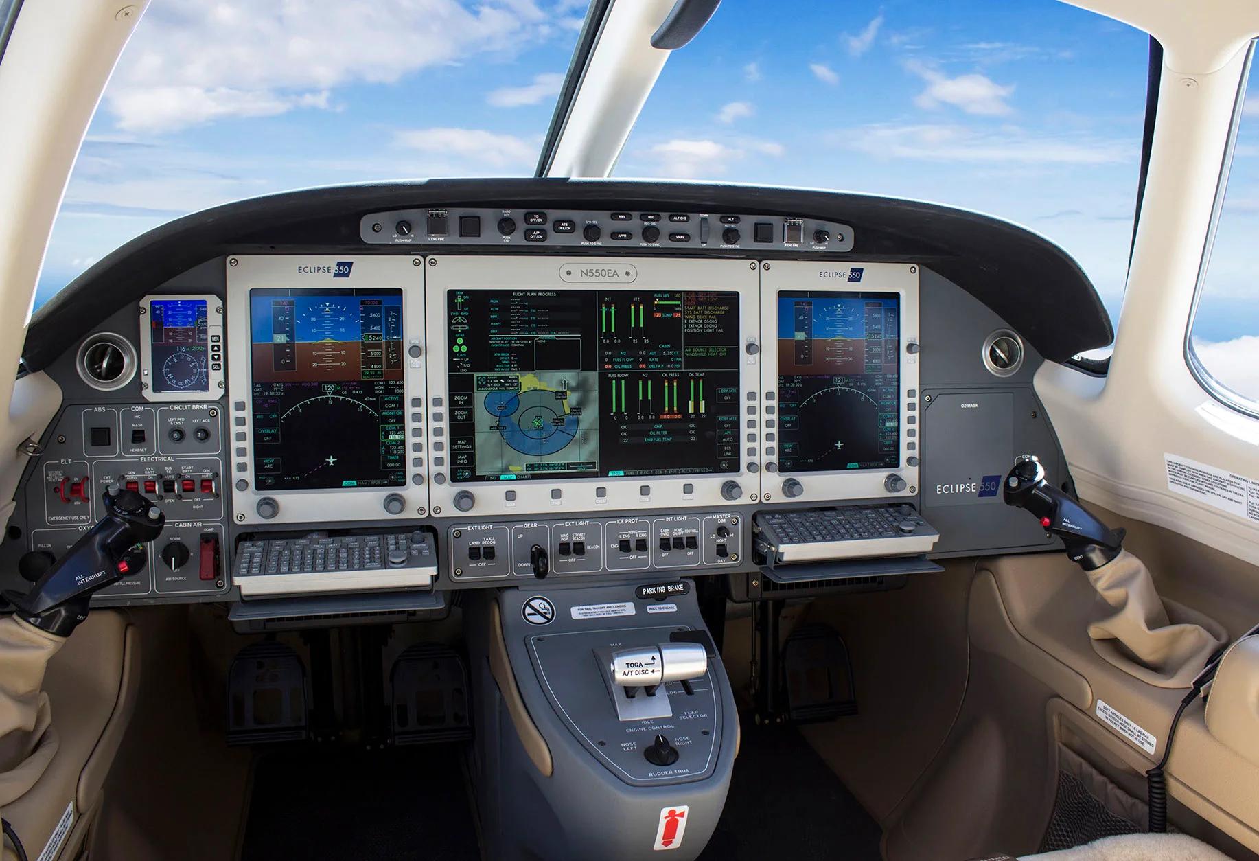 eclipse-550-avionics